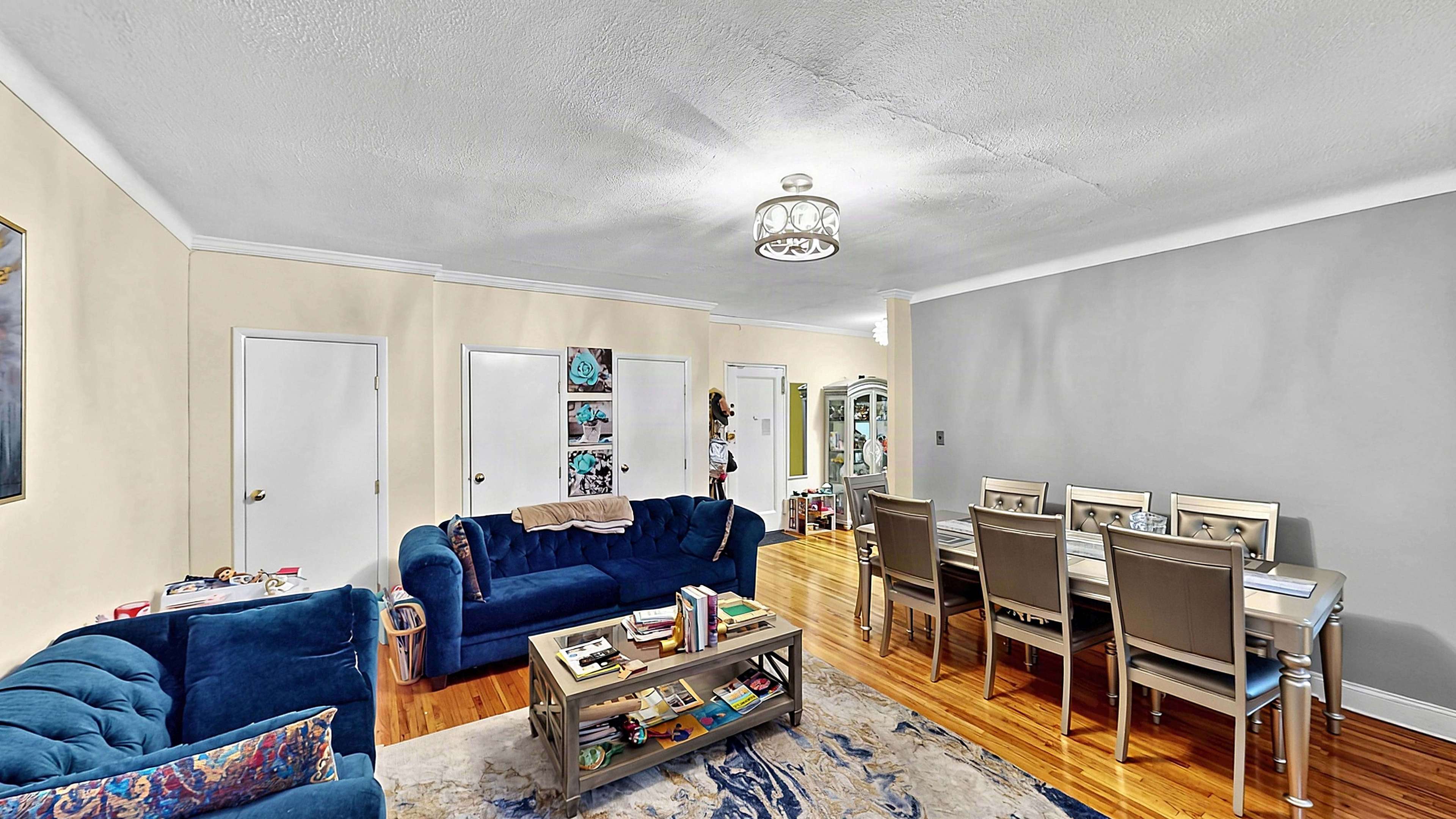 915 E 17th Street 117