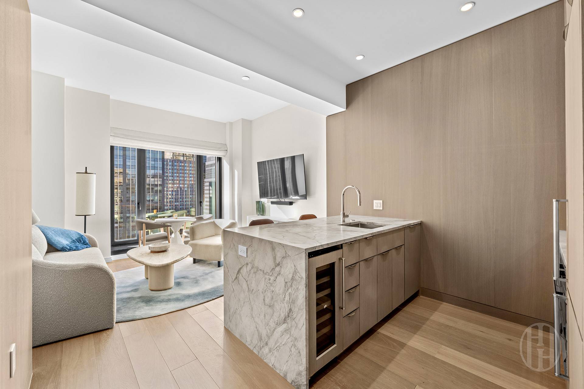 111 W 56th Street 41D