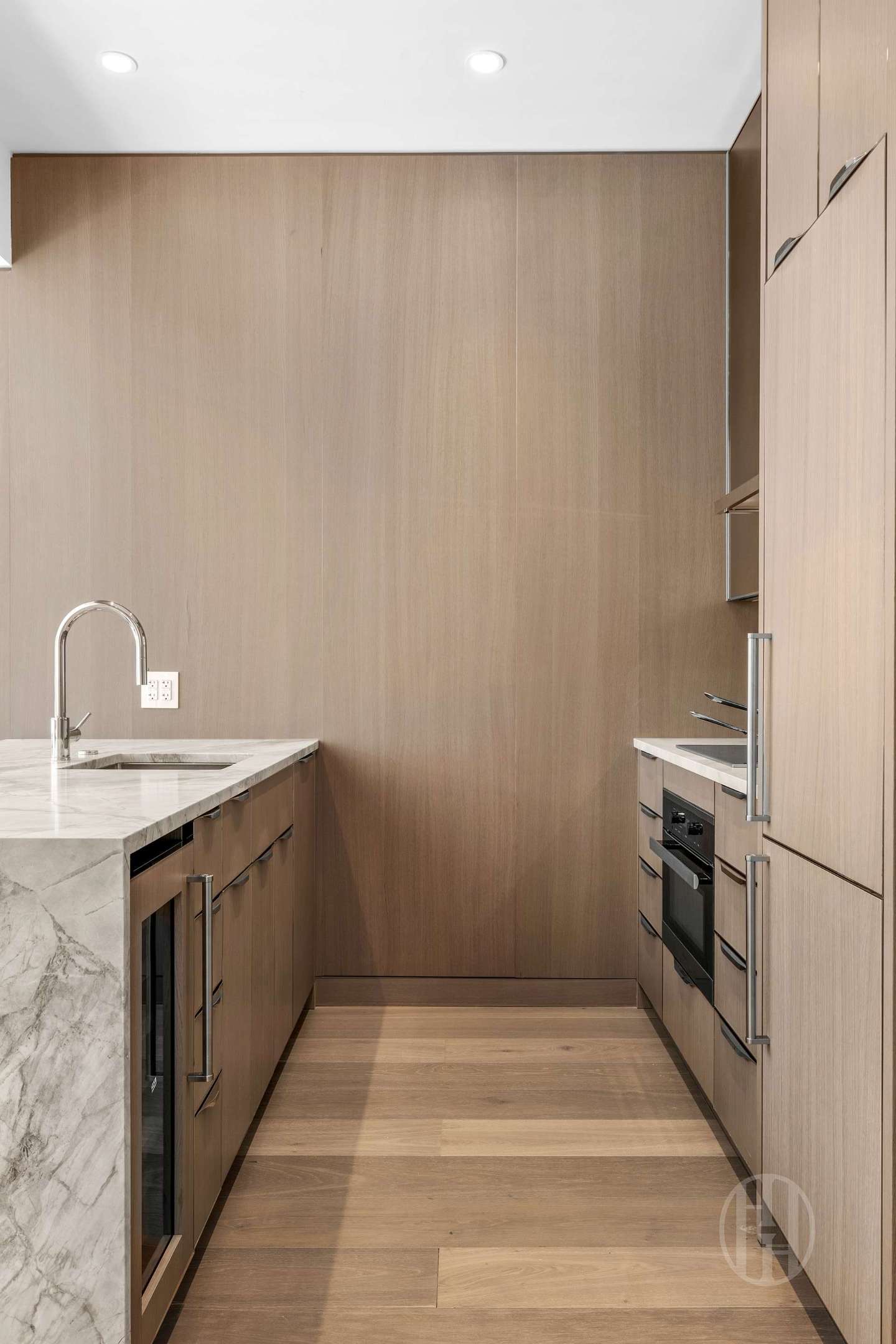 111 W 56th Street 41D