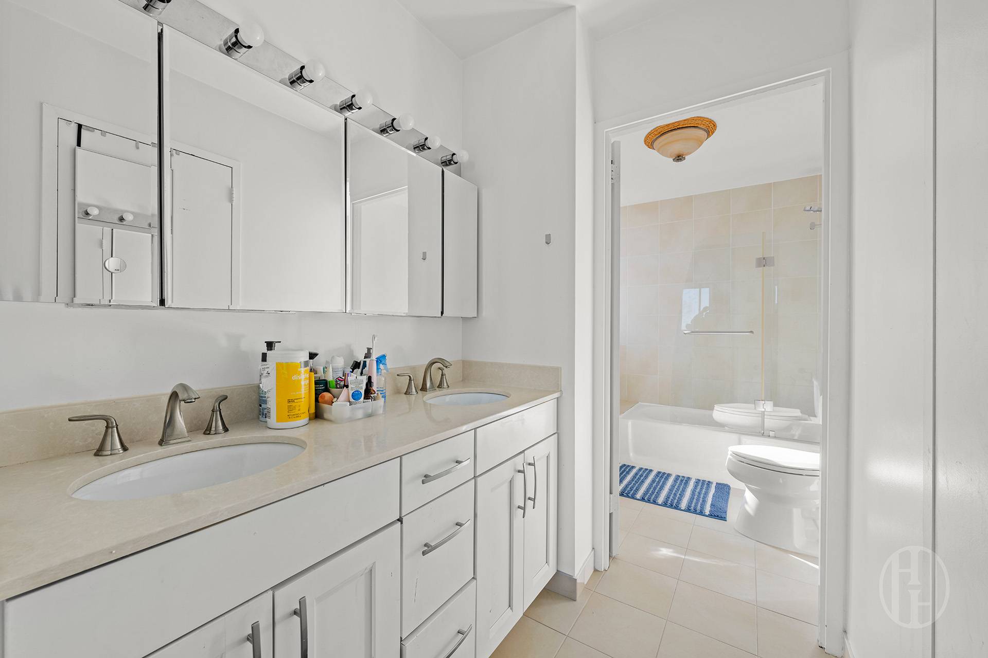 250 E 40th Street 47C