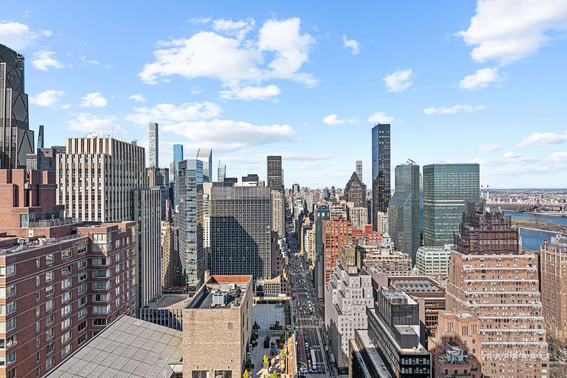 250 E 40th Street 47C