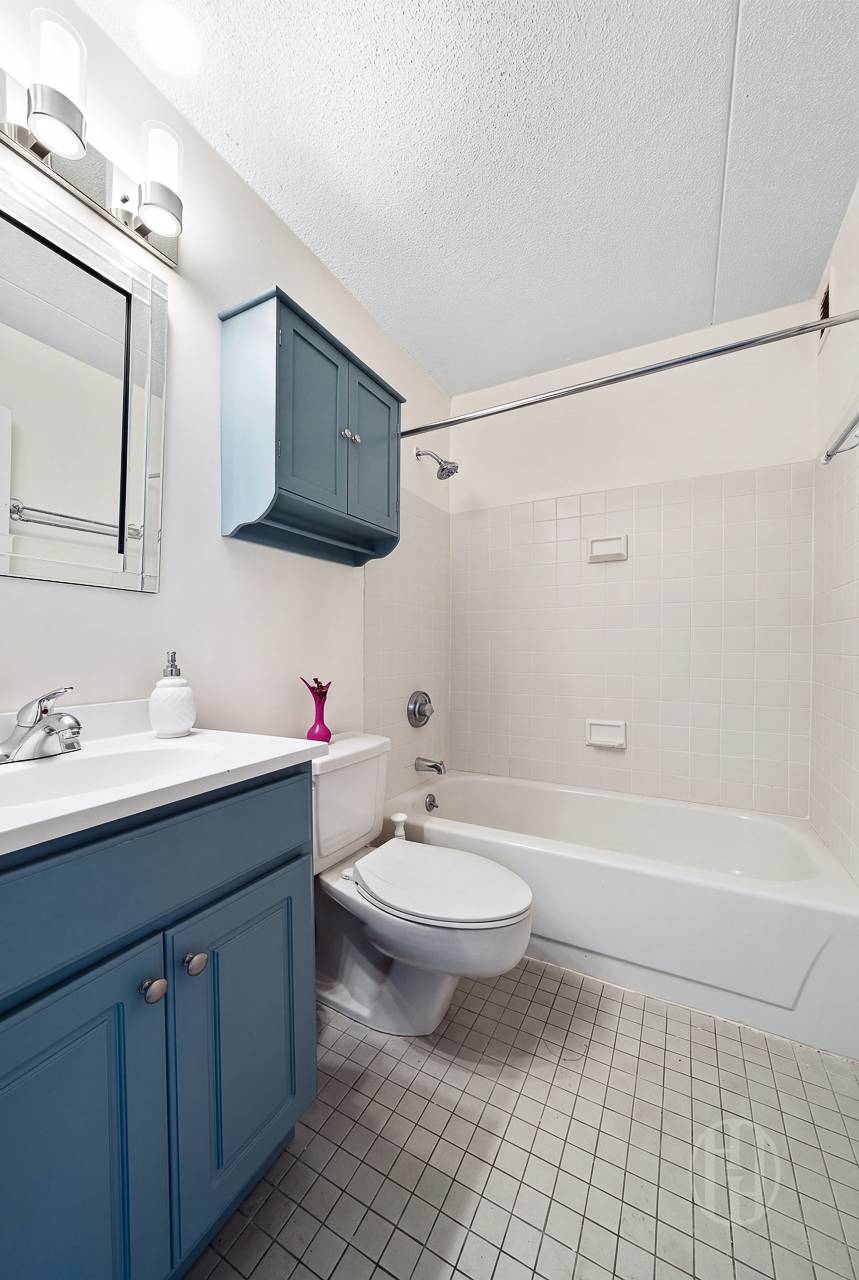 300 W 110th Street 6H