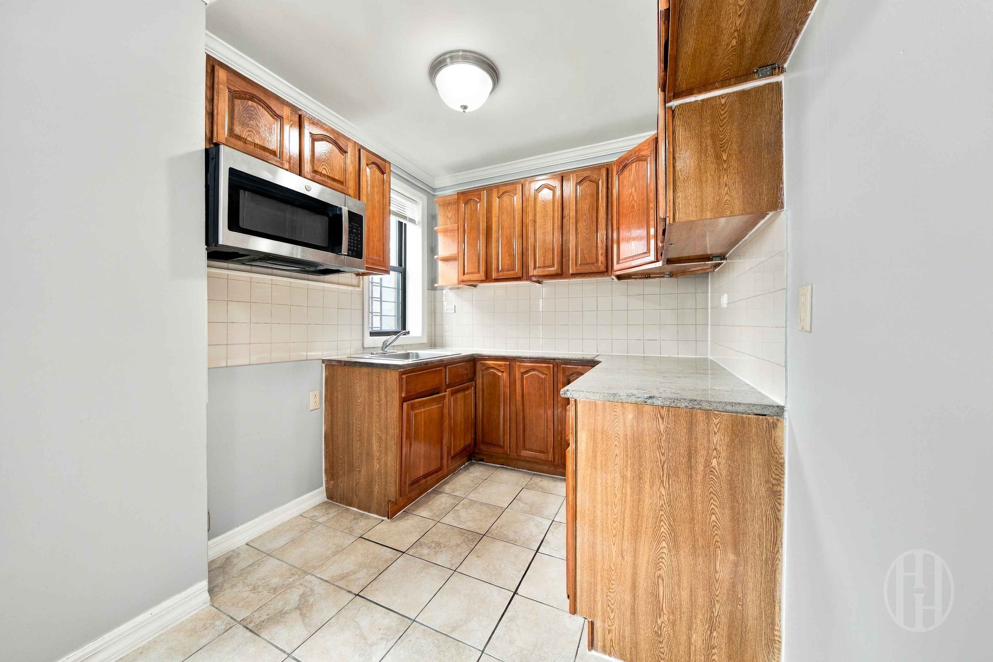 51-25 Van Kleeck Street 4C