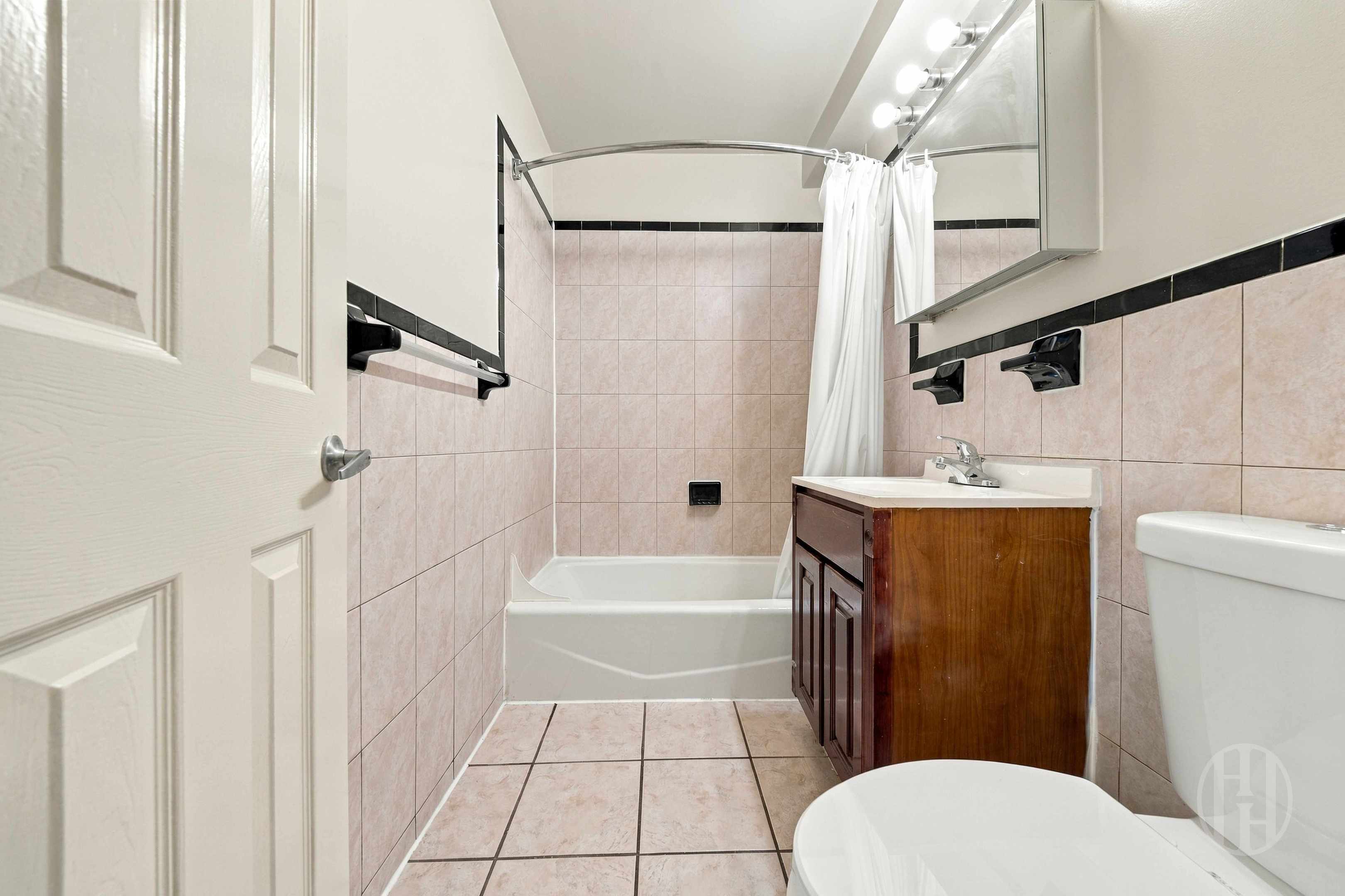 88-25 153rd Street 5M