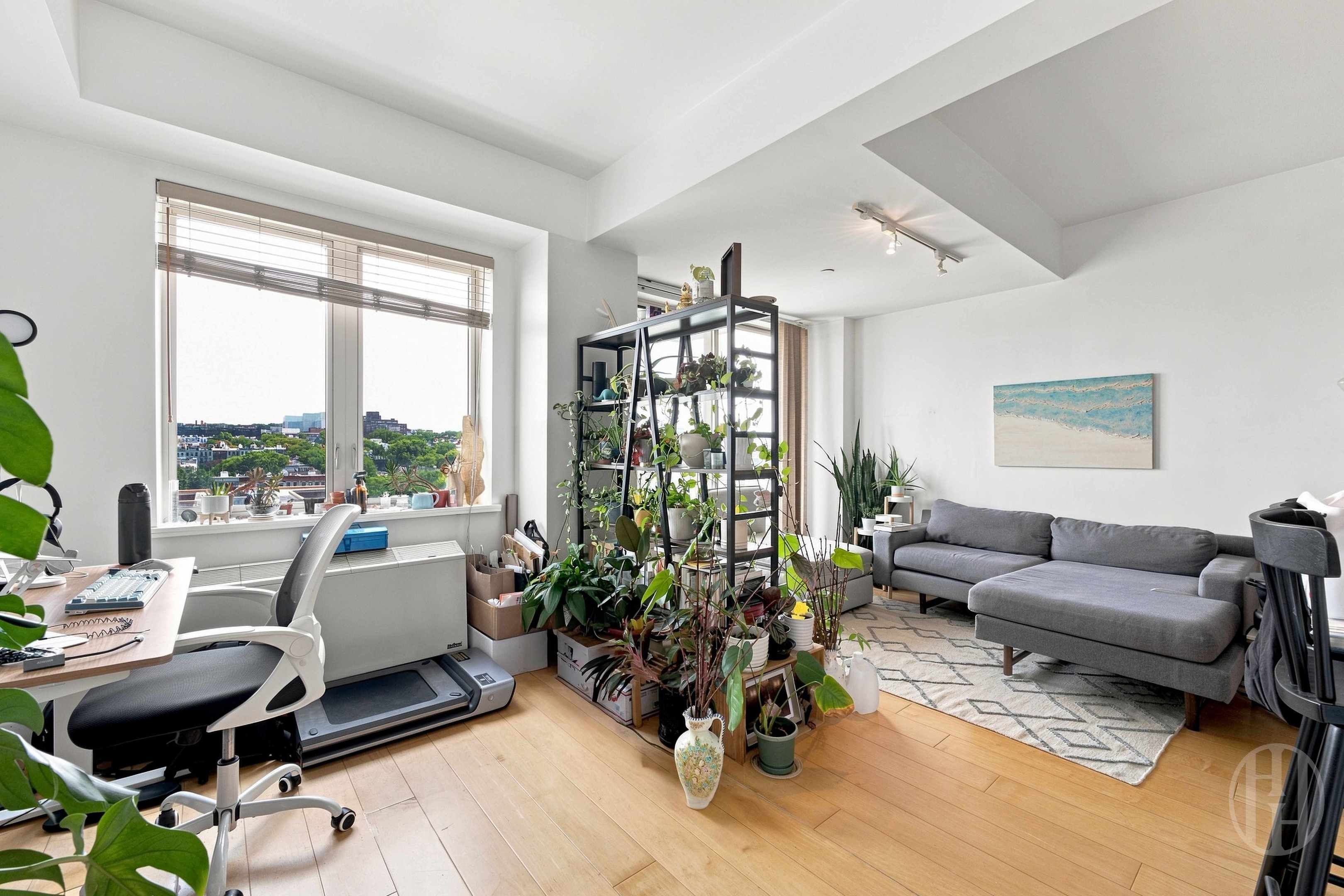 343 4th Avenue 10E