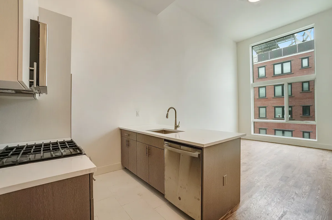 149 W 9th Street 3A
