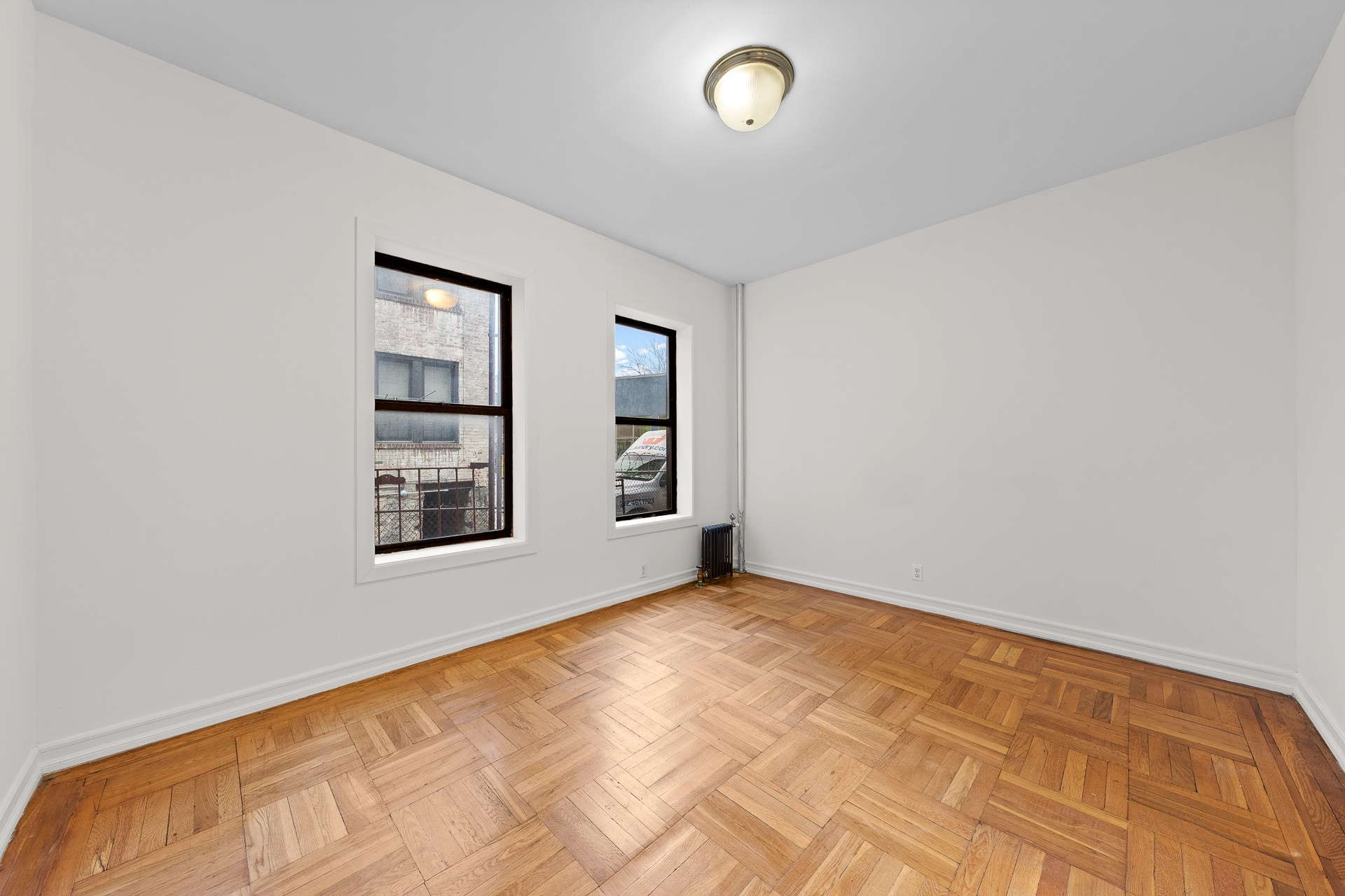 49 E 17th Street 1M