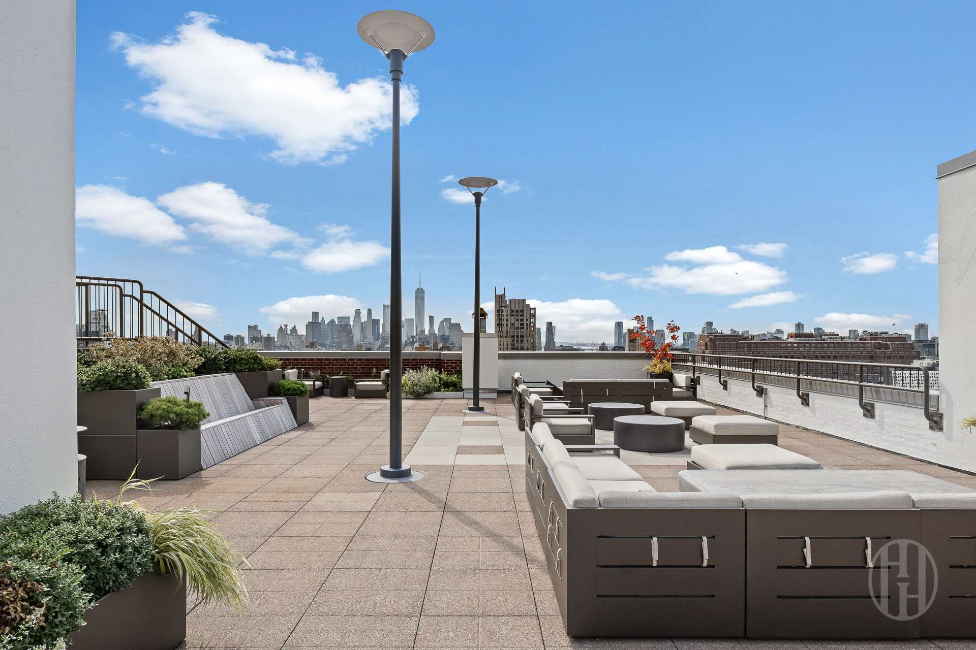 252 7th Avenue 8K