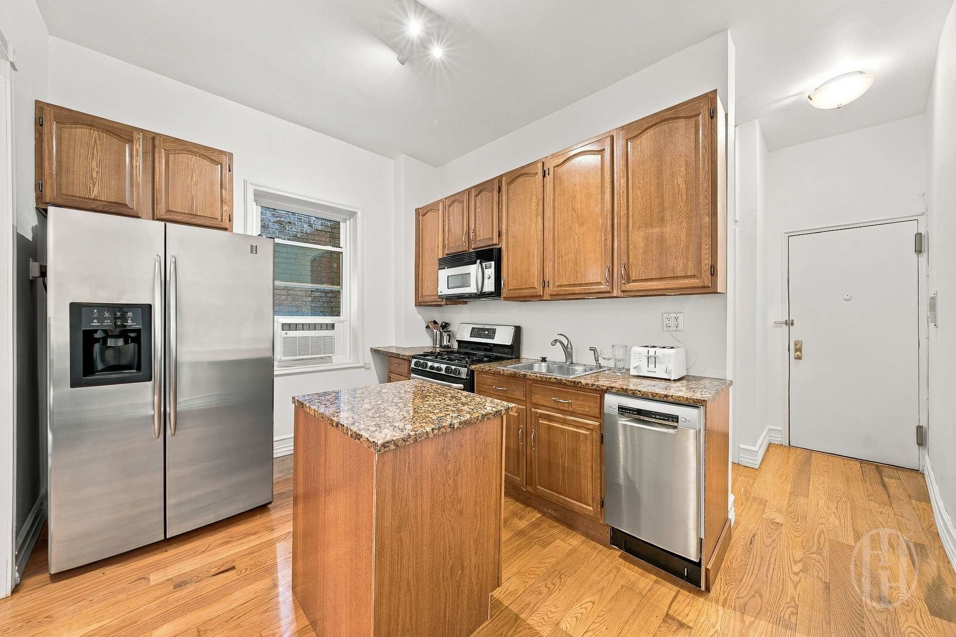 186 Prospect Park W C4