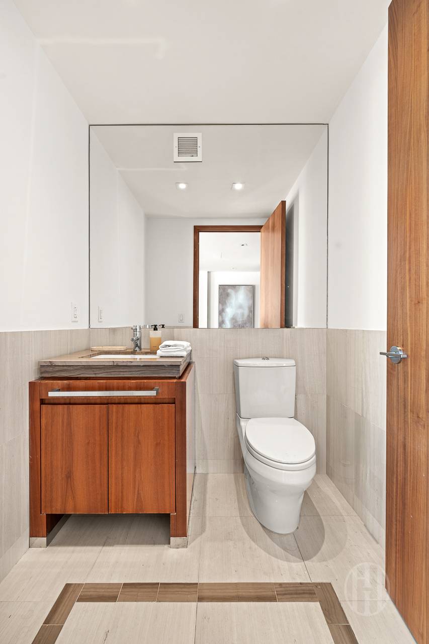 400 5th Avenue 45G