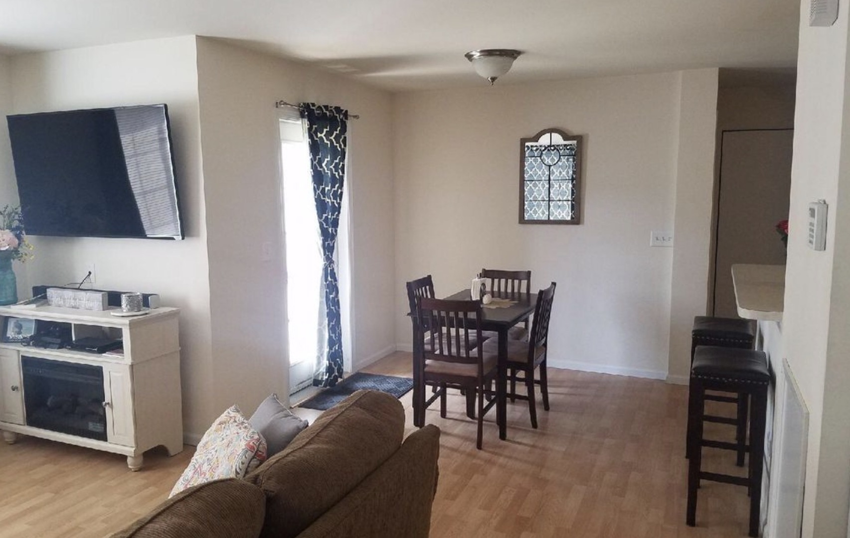 2207 Silverstone Drive Unit: 2207