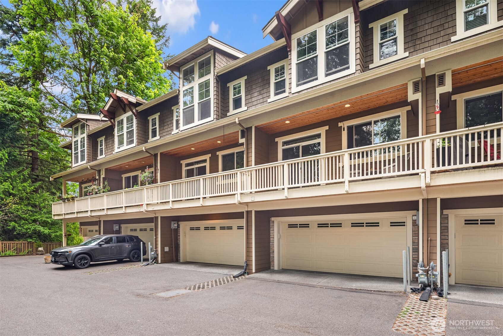 101 Shy Bear Way NW
