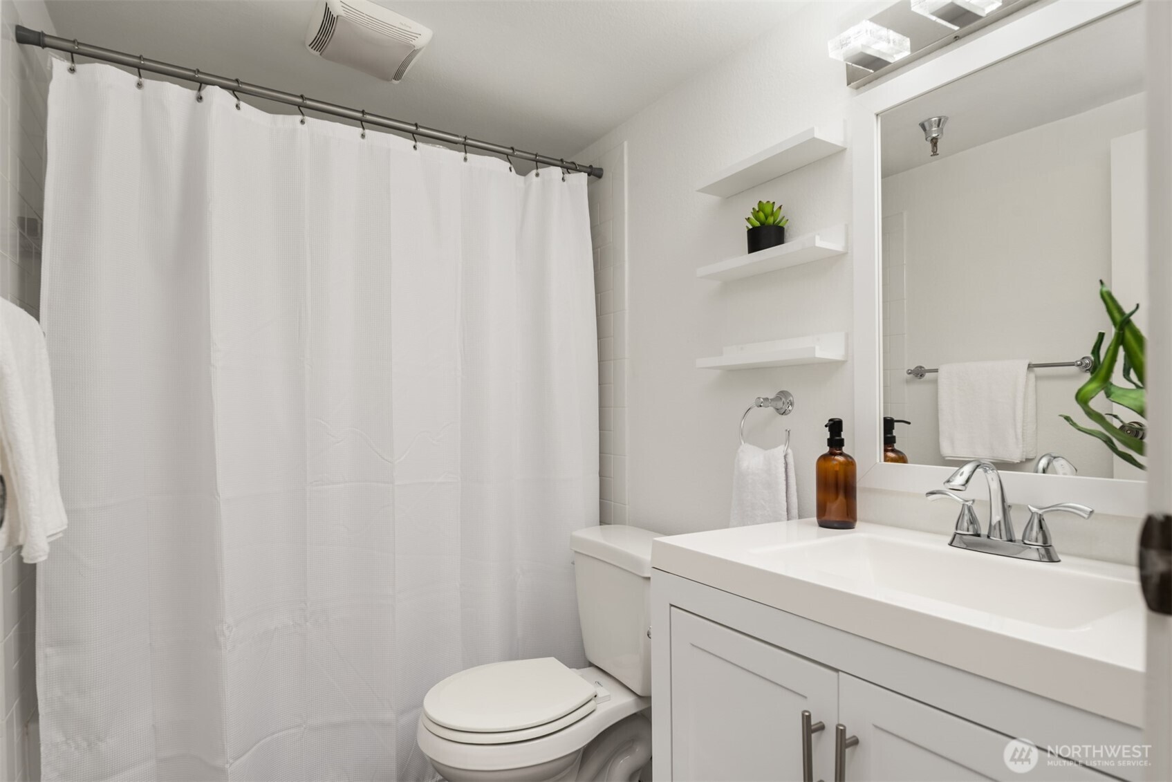 1406 Harvard Avenue Unit: 7