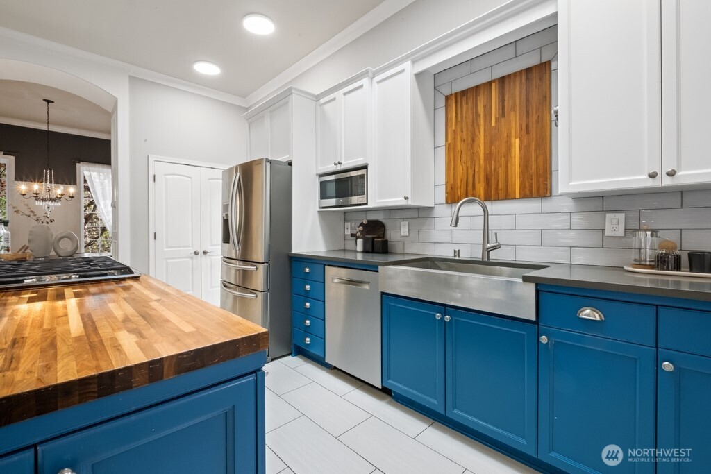 17247 SE 54th Place