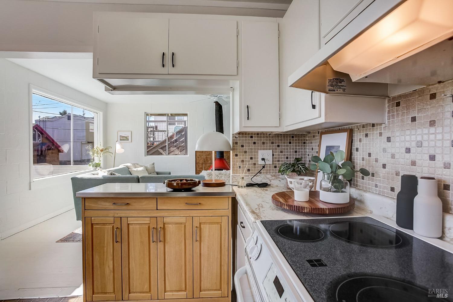 12 Ocean View Avenue