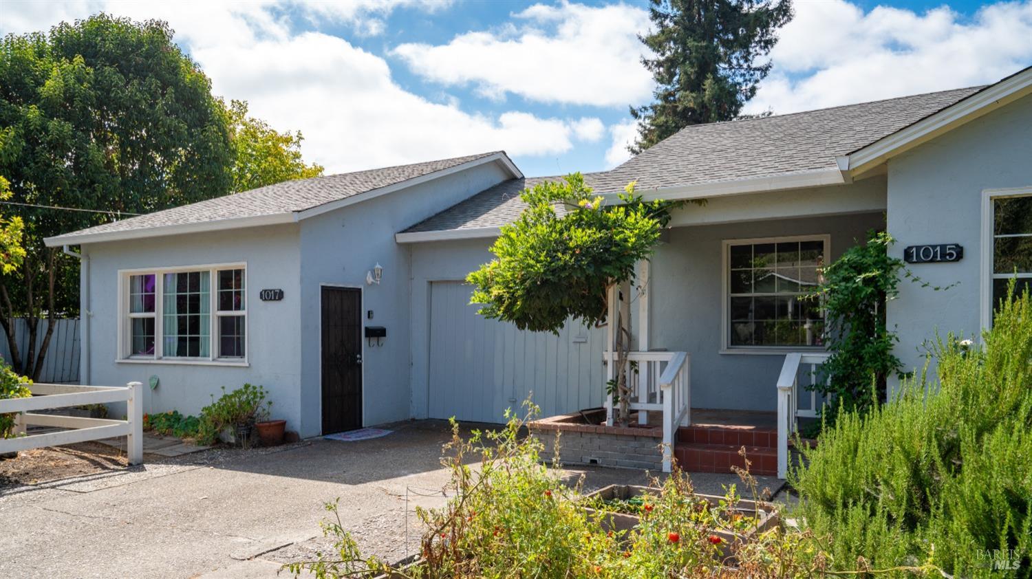 1015-1017 Janero Dr