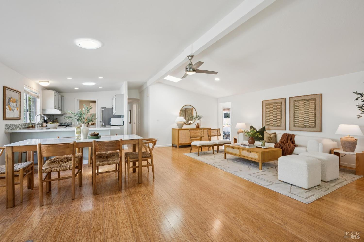 112 Picnic Ave