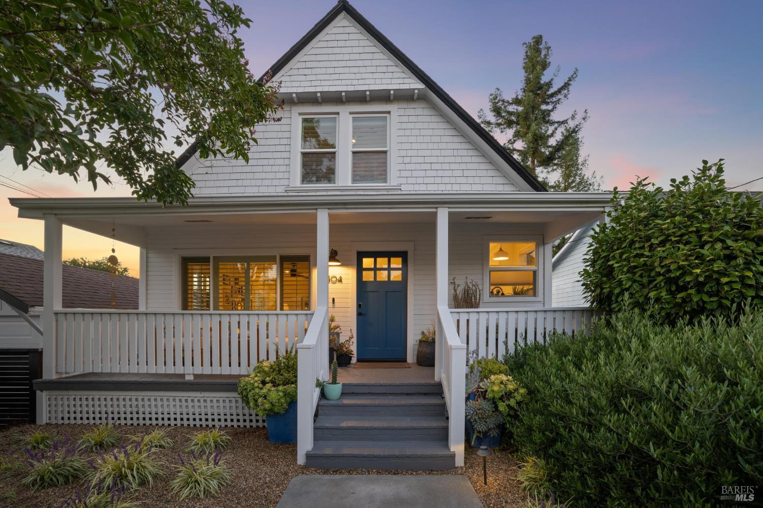 304 West St
