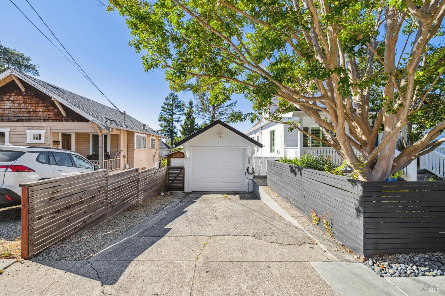 304 West St