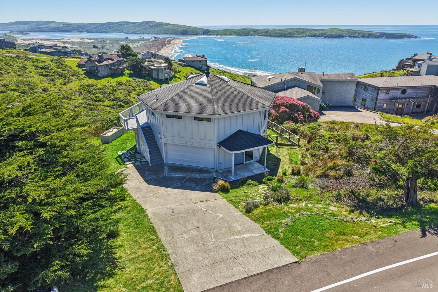 557 Oceana Drive