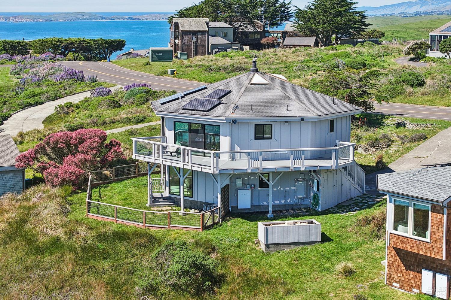 557 Oceana Drive