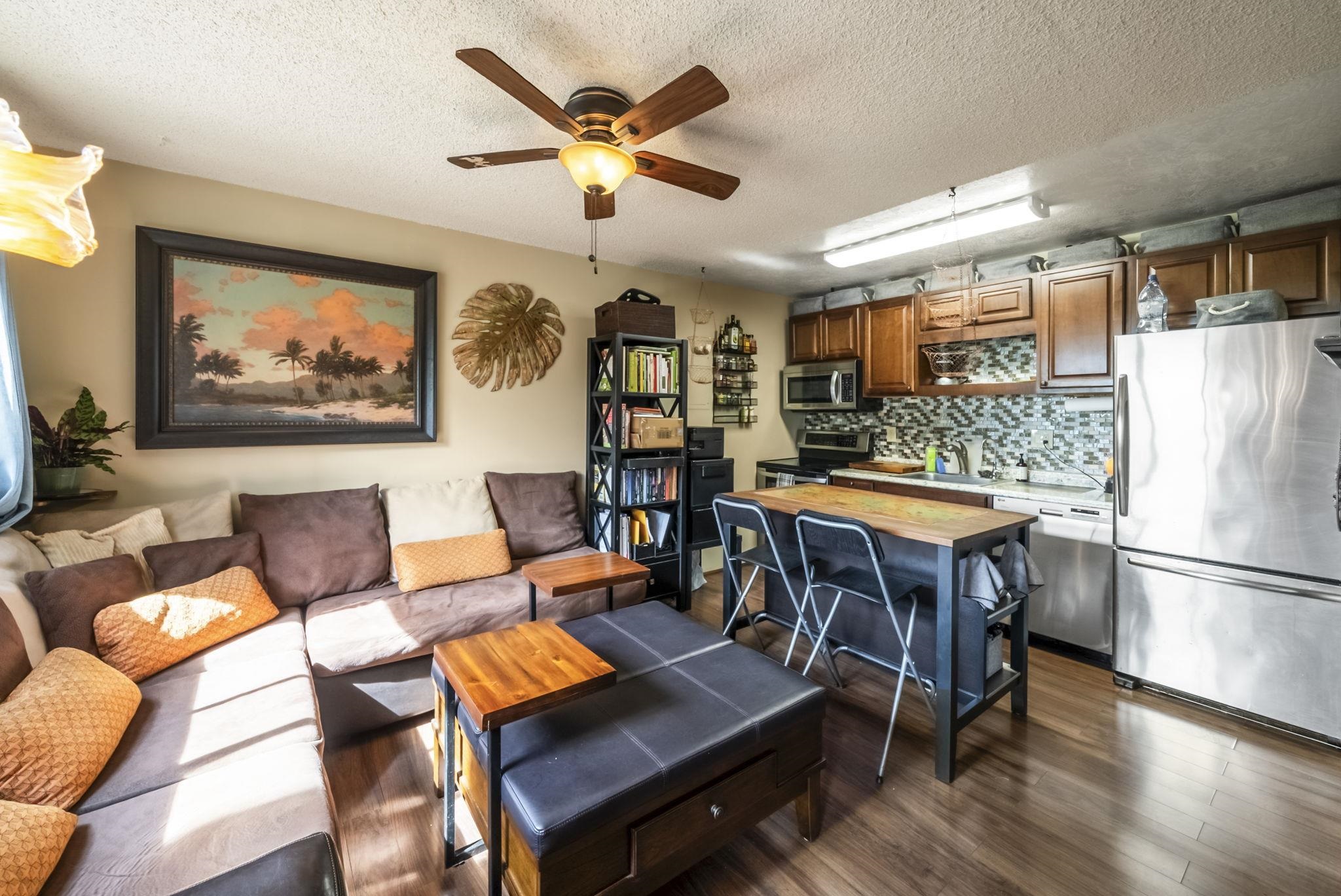 99 WALAKA St Unit: 12A