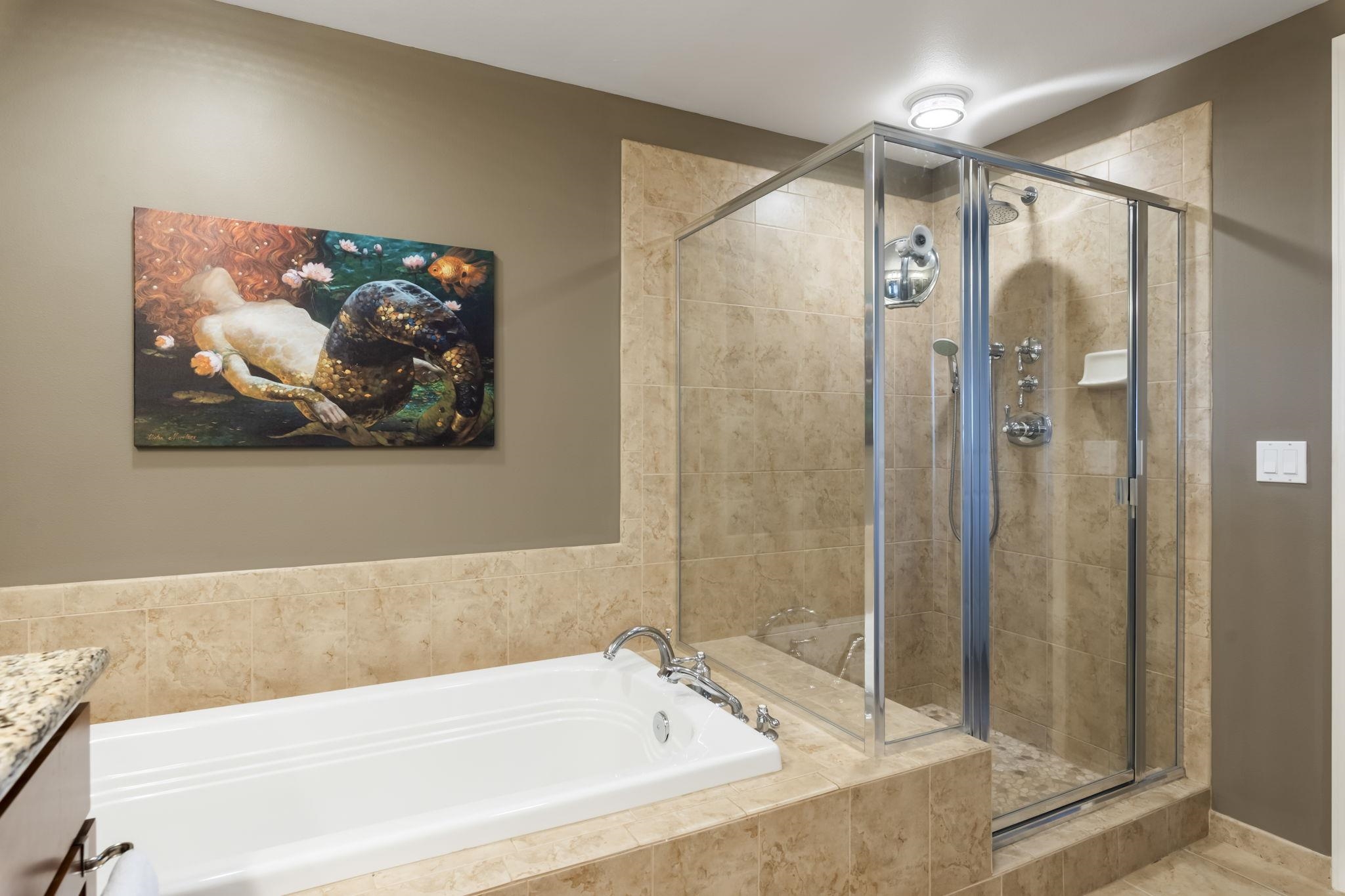 28 Hauwahine St Unit: F104