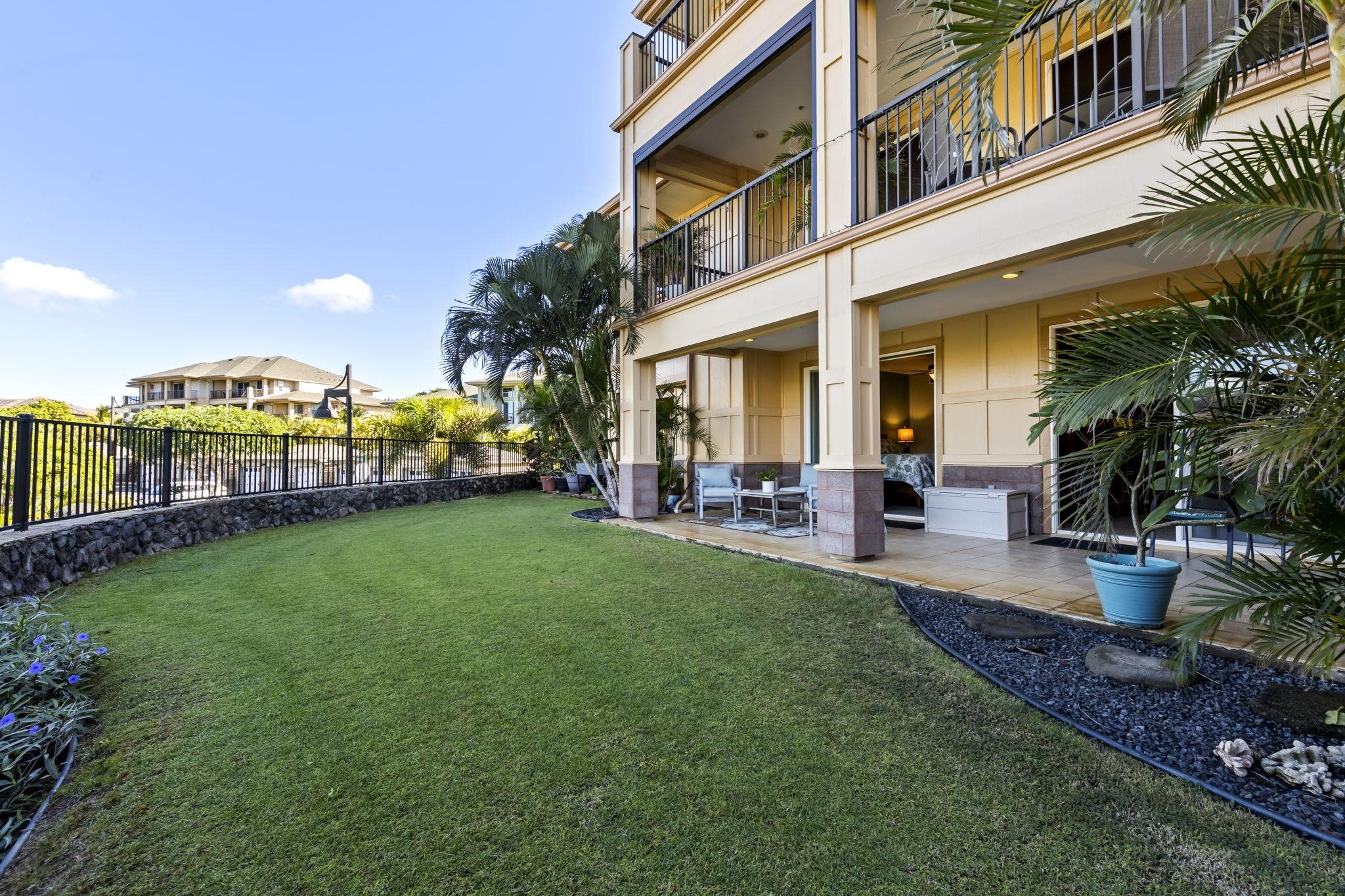 28 Hauwahine St Unit: F104