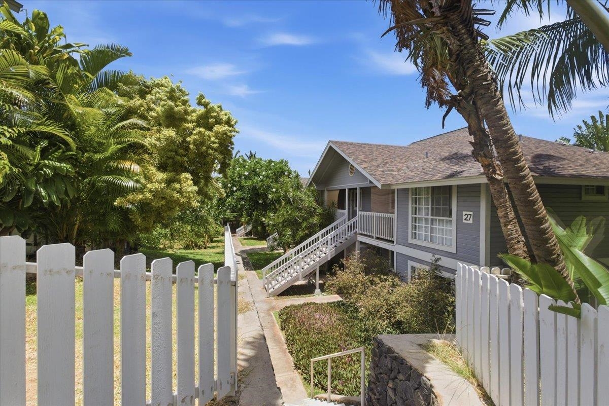 160 KEONEKAI Rd Unit: 27-102