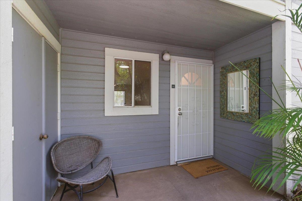 160 KEONEKAI Rd Unit: 27-102