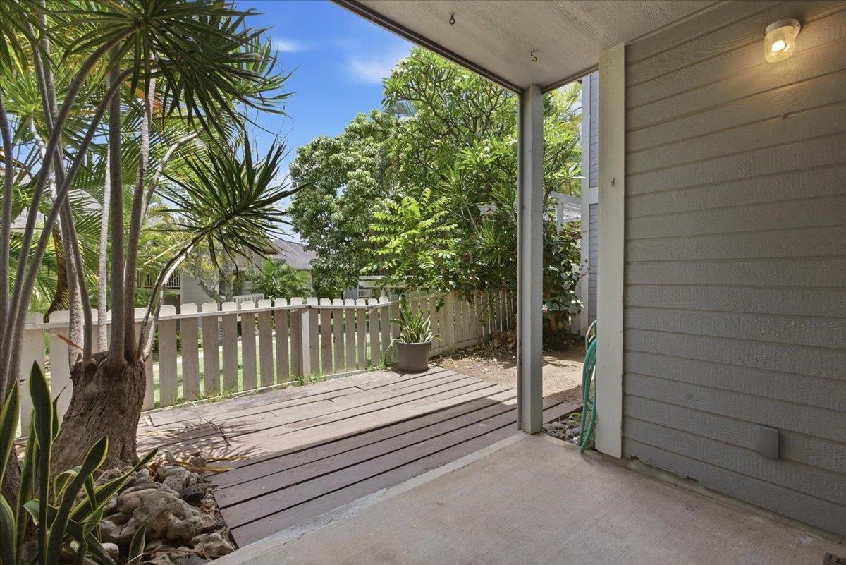 160 KEONEKAI Rd Unit: 27-102