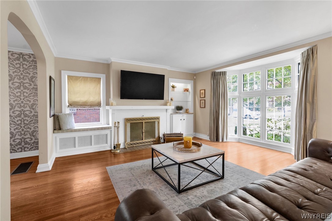 28 Bissell Drive