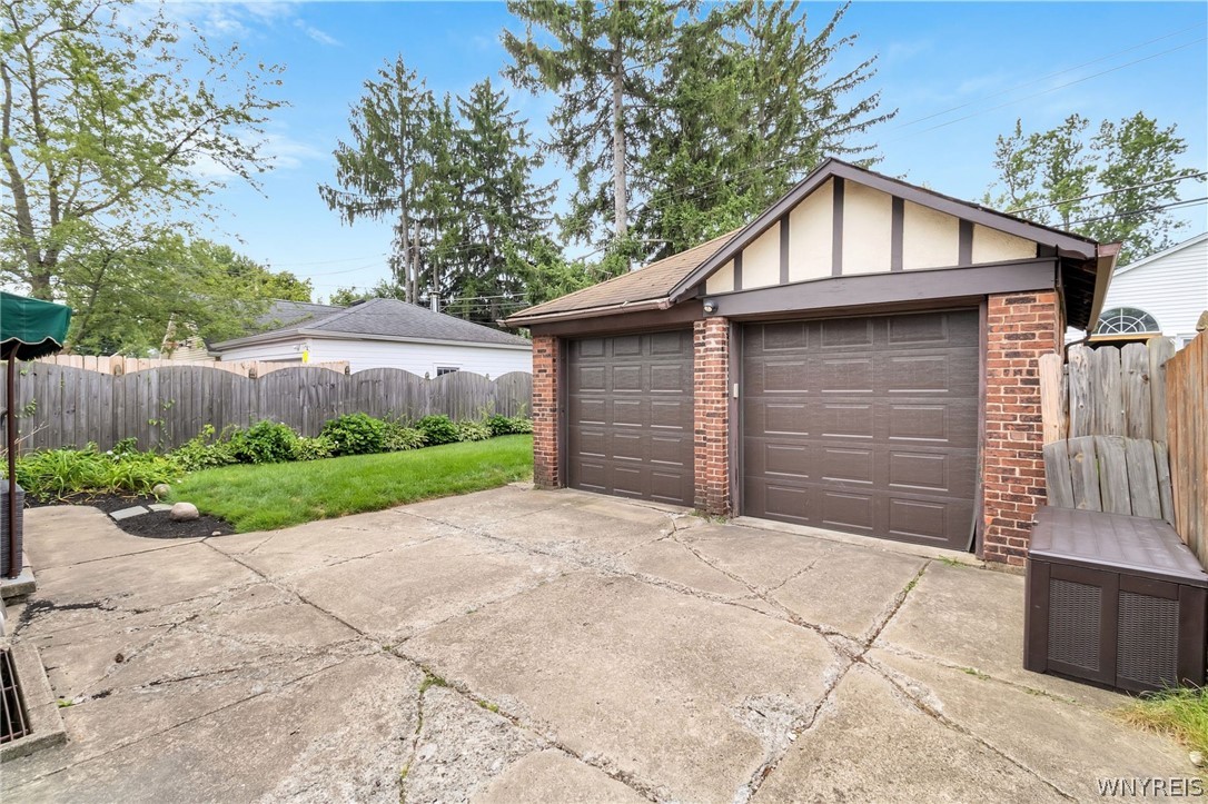 28 Bissell Drive