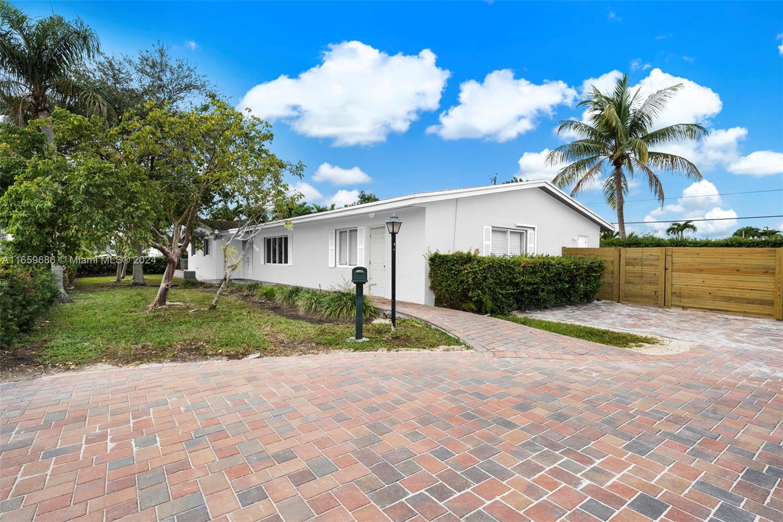 8500 SW 87th Ave