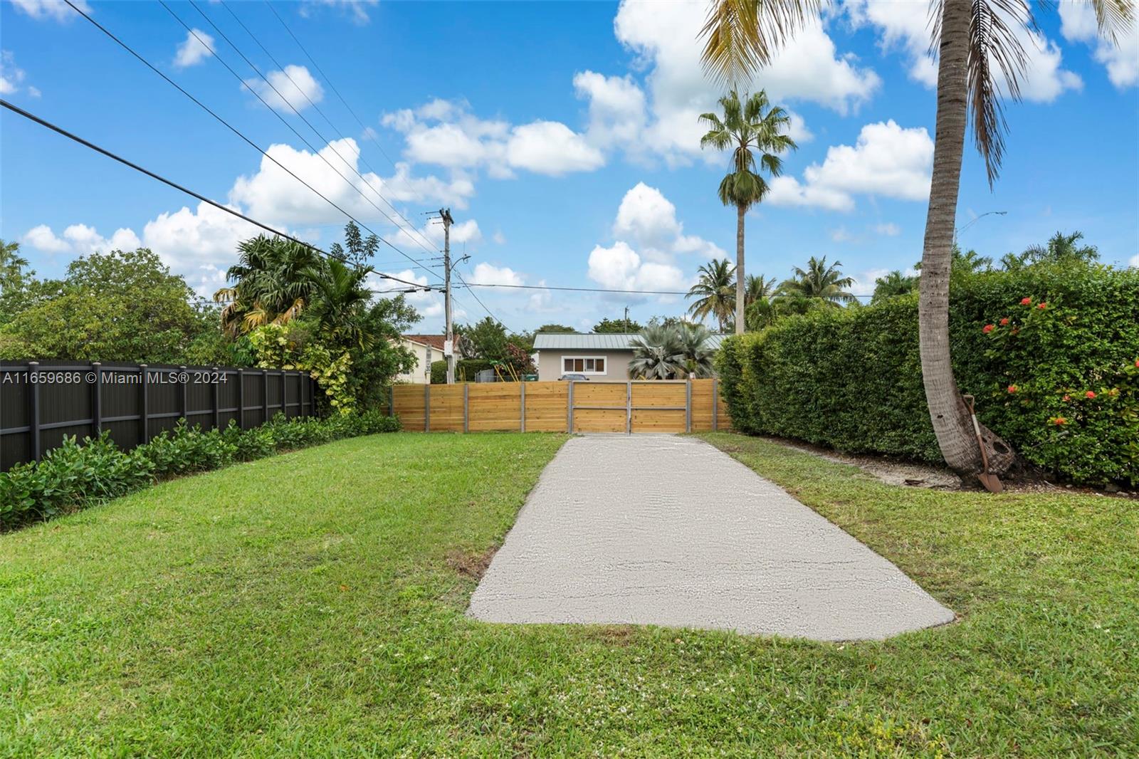 8500 SW 87th Ave