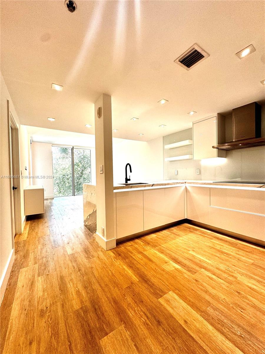 3001 SW 27th Ave # 303