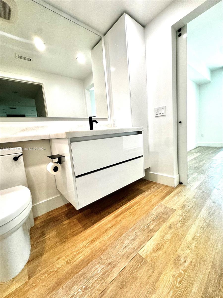 3001 SW 27th Ave # 303