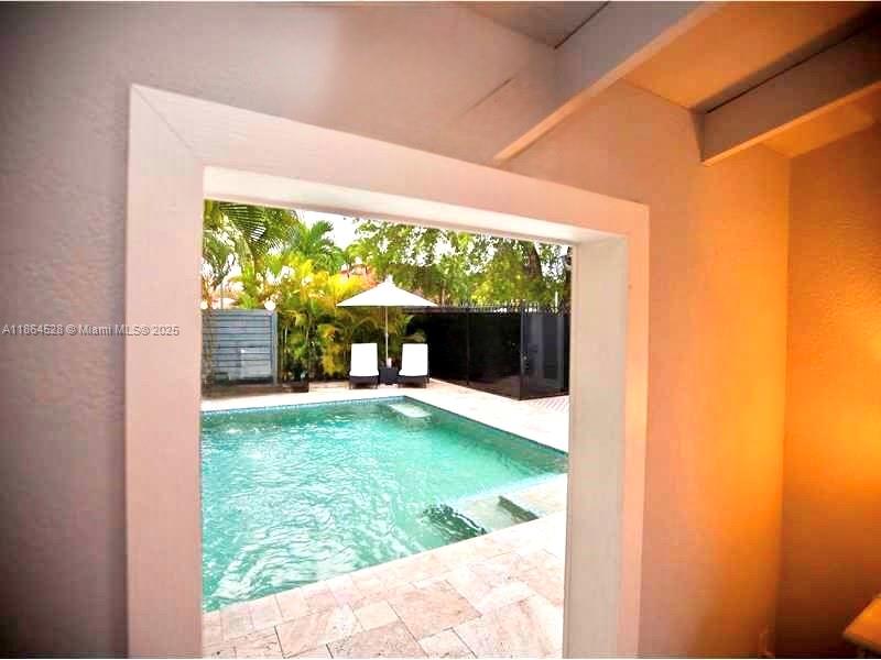 1700 SW 16th Ter