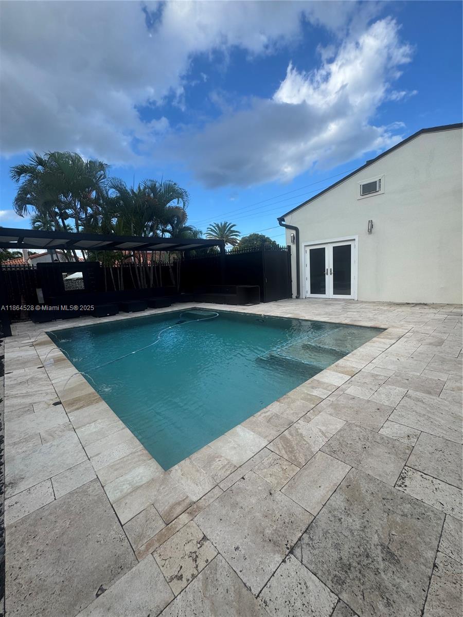 1700 SW 16th Ter