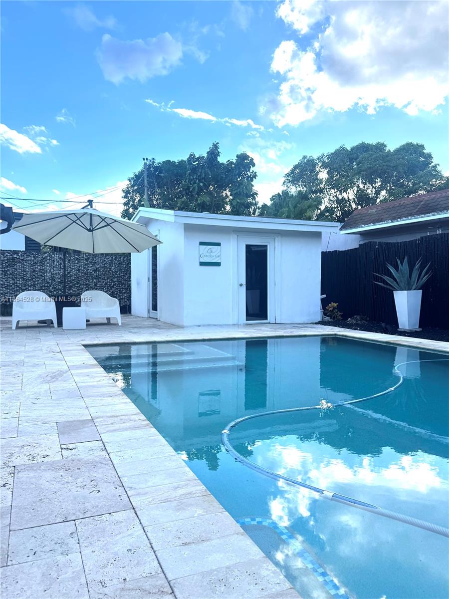 1700 SW 16th Ter