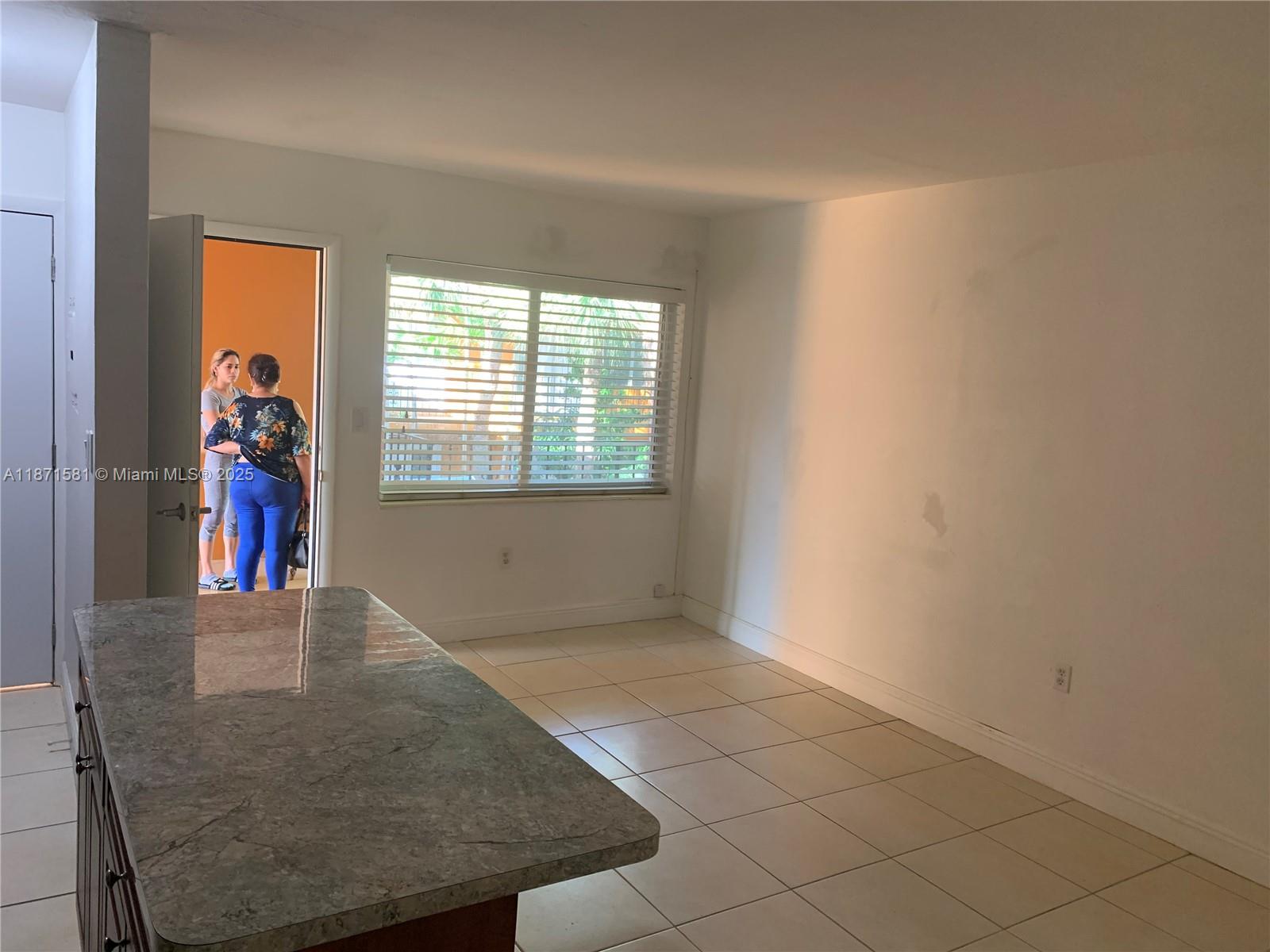 7901 SW 64th Ave # 16