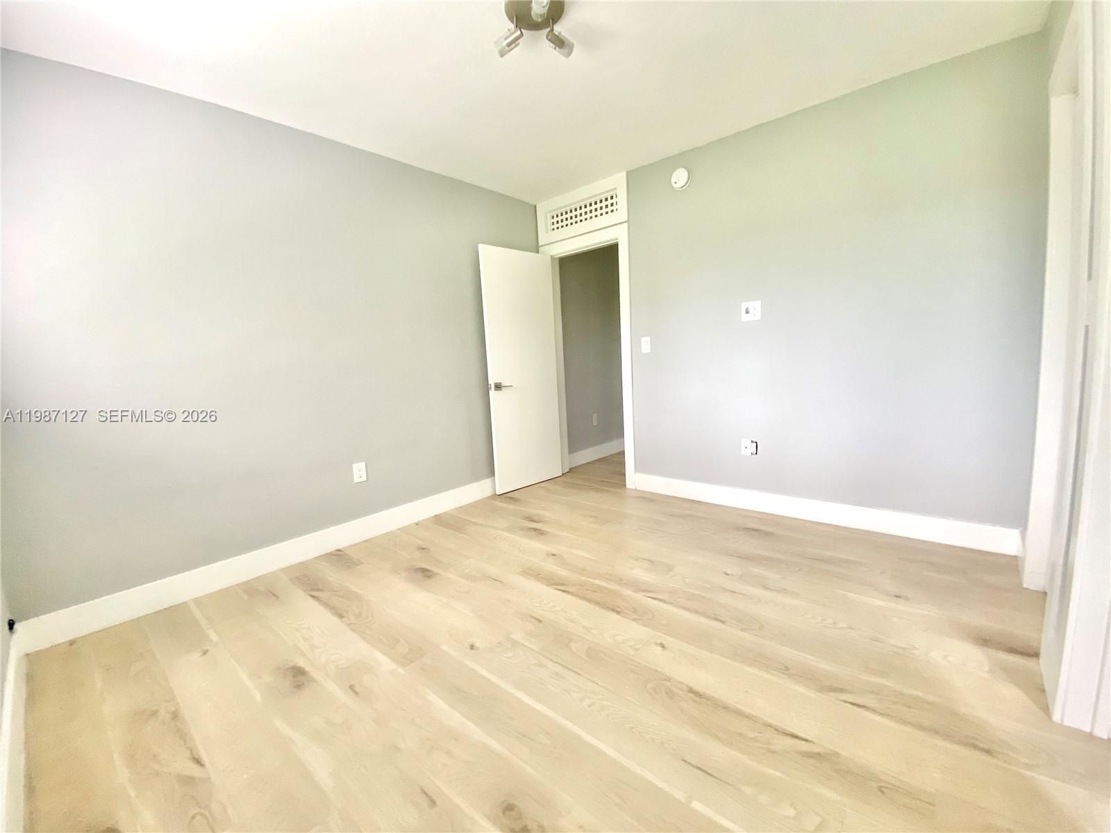 6330 SW 79th St # 18