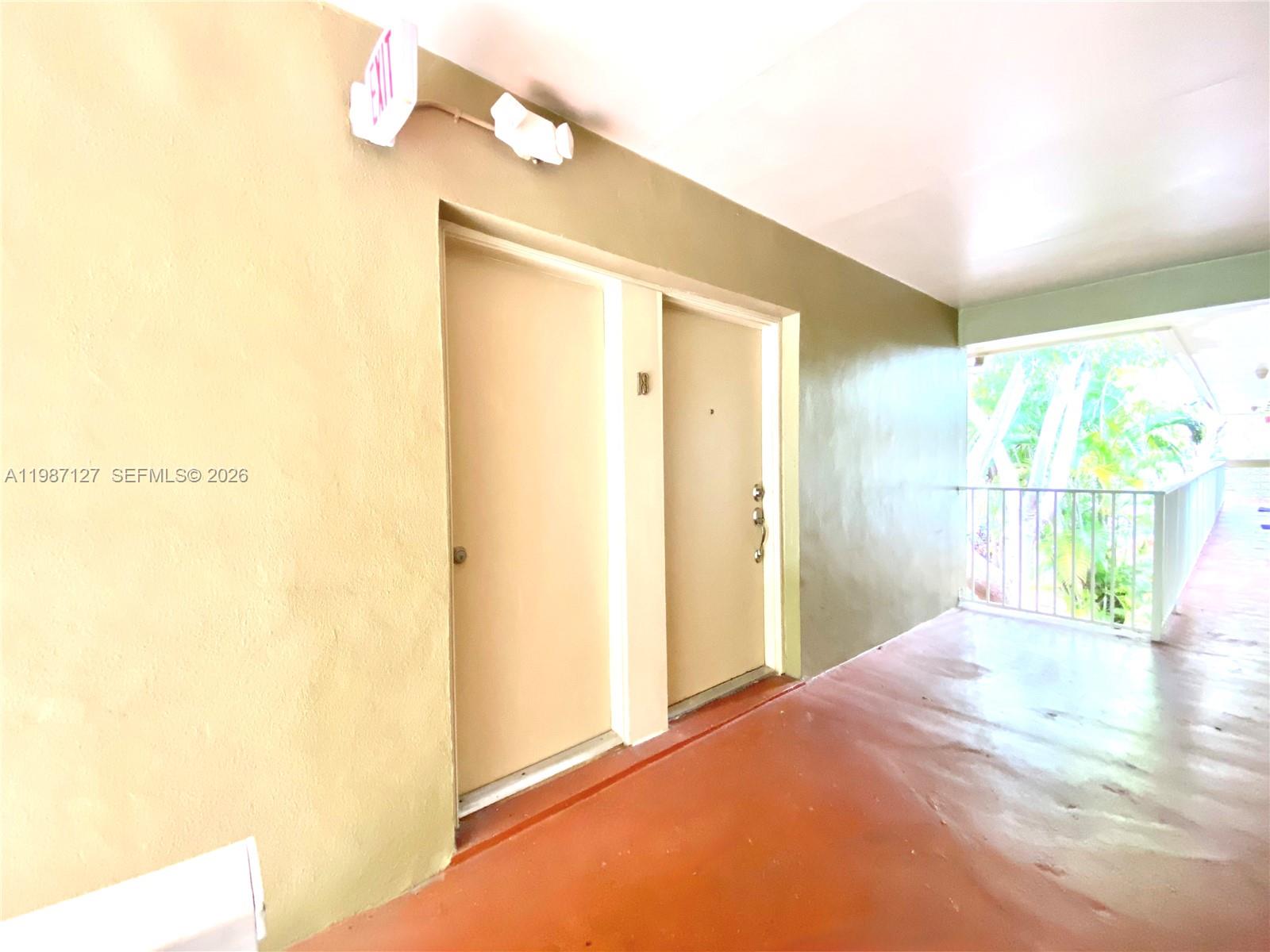 6330 SW 79th St # 18