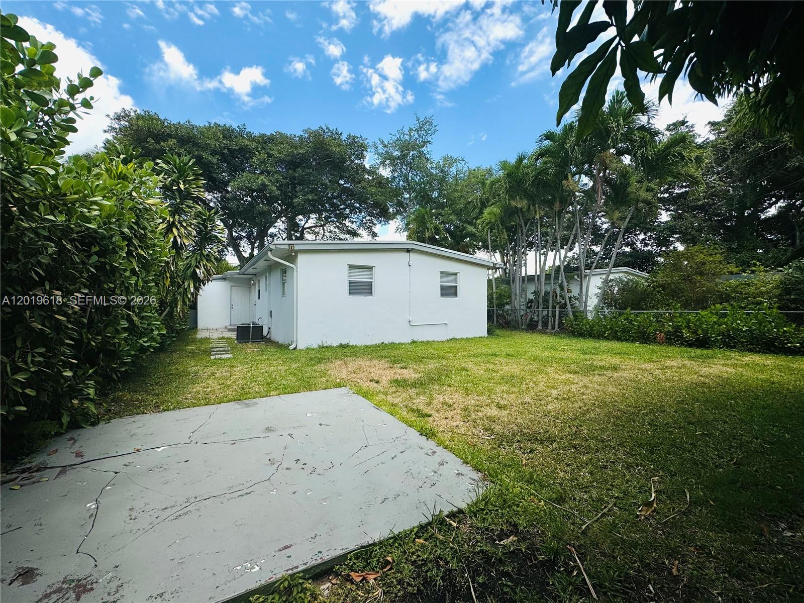 3370 Frow Ave