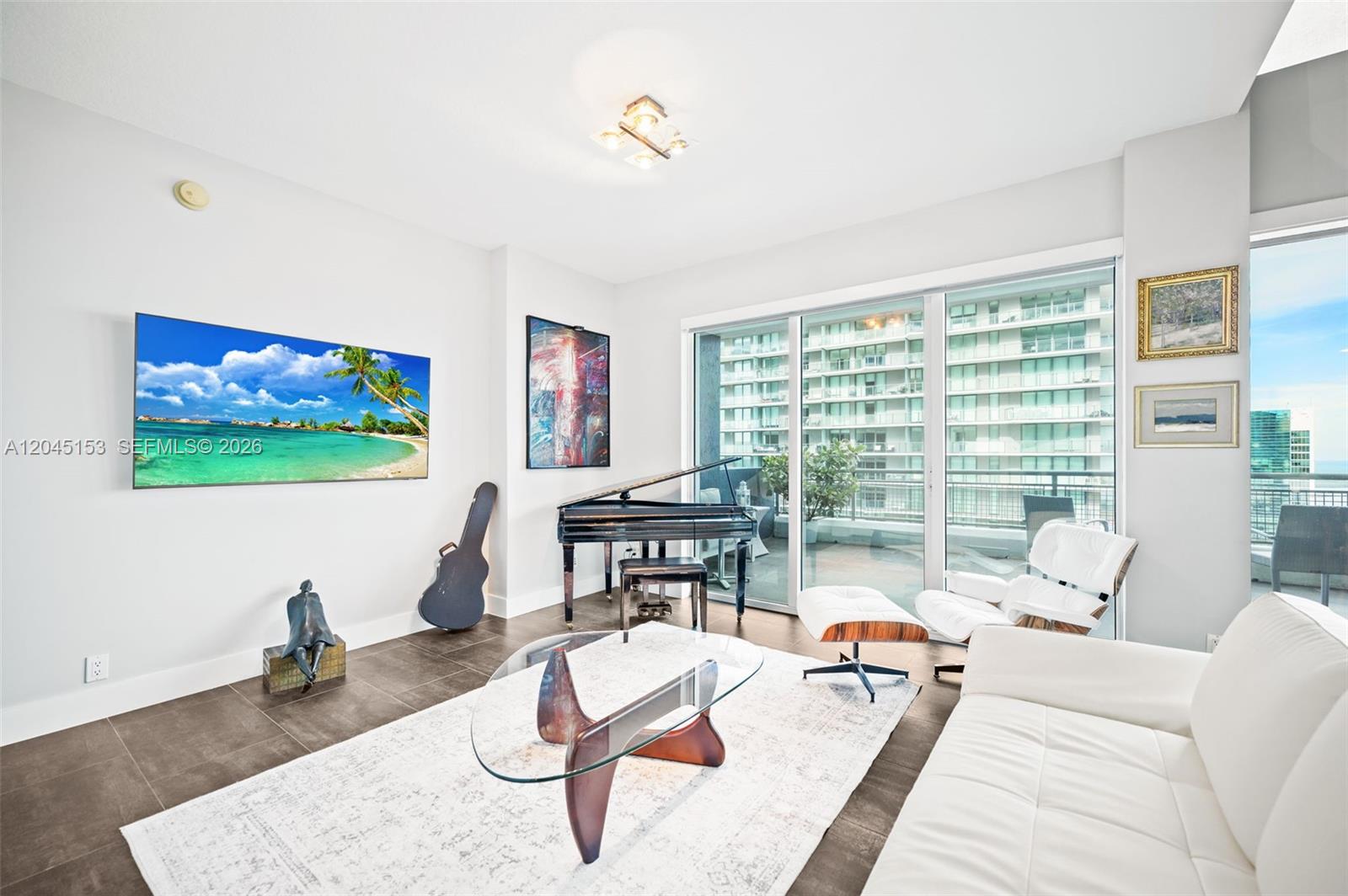60 SW 13th St # 4002