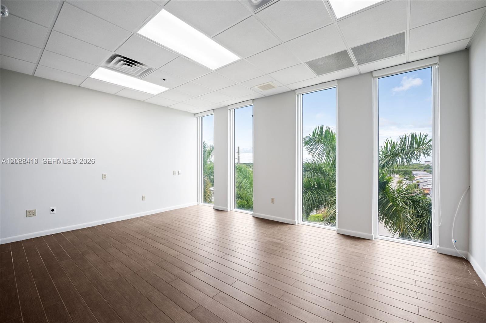8200 SW 117th Ave # 404