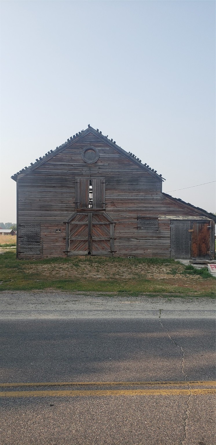 321 Black Lane
