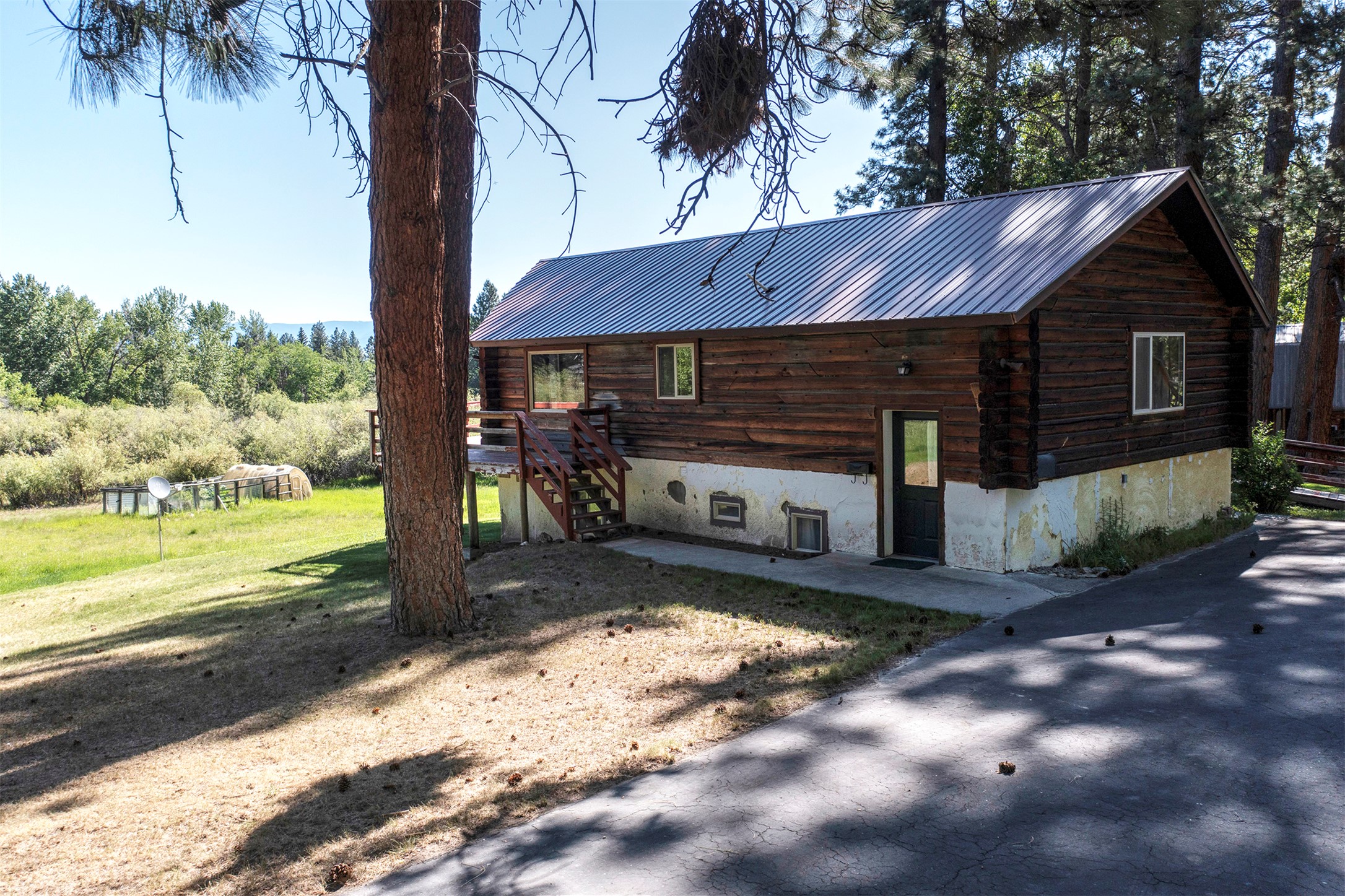 900 Springhill Road
