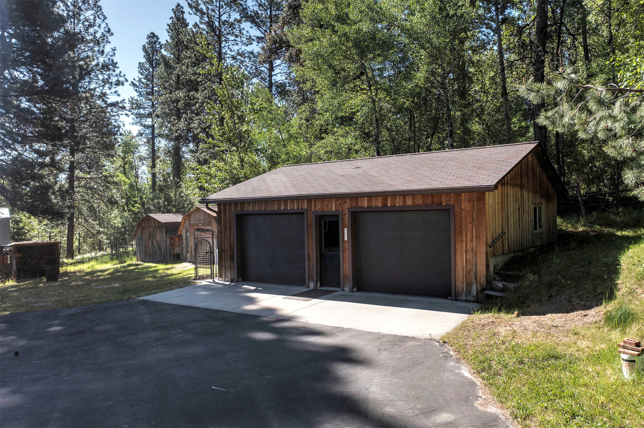 900 Springhill Road