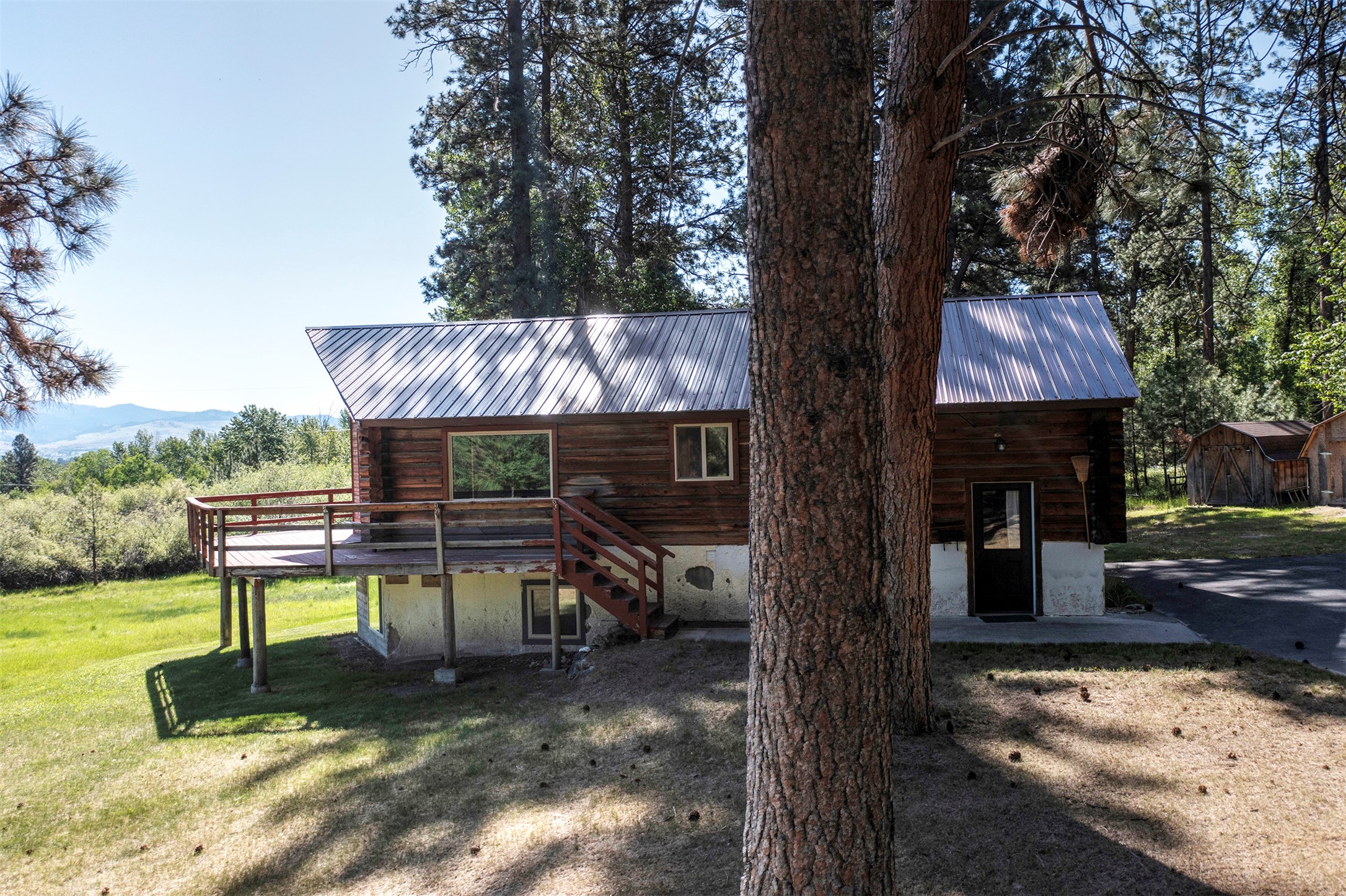 900 Springhill Road